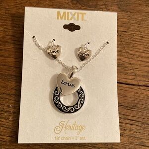MIXIT Heritage Love/Heart Necklace & Earrings Set NWT